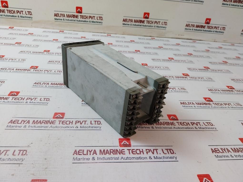 Bailey Pyromat 320S Temperature Controller D32Sac11-1-18A8 – Aeliya Marine