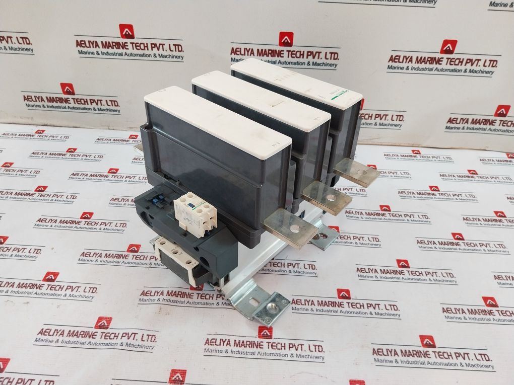 Bloque De Contacto Auxiliar Schneider Electric LADN11 - 1S+1, Nuevo