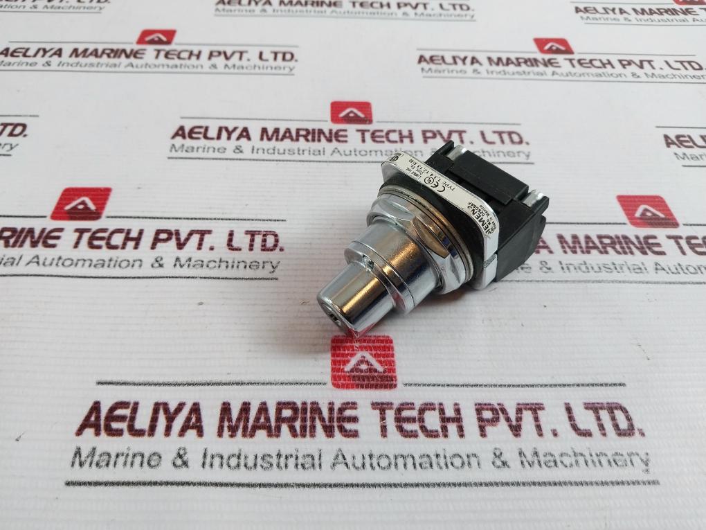 Siemens 52Sc6Af Key Selector Operator 660V – Aeliya Marine