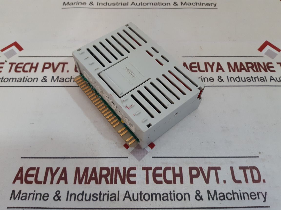 Modulo Uscite Discrete SixTRAK ST-DO-DC2-16 &ndash; 16 Uscite I/O Processo