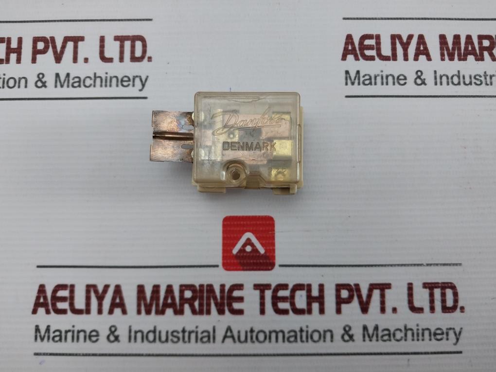 017-4030 Brand Danfoss Spdt Switch