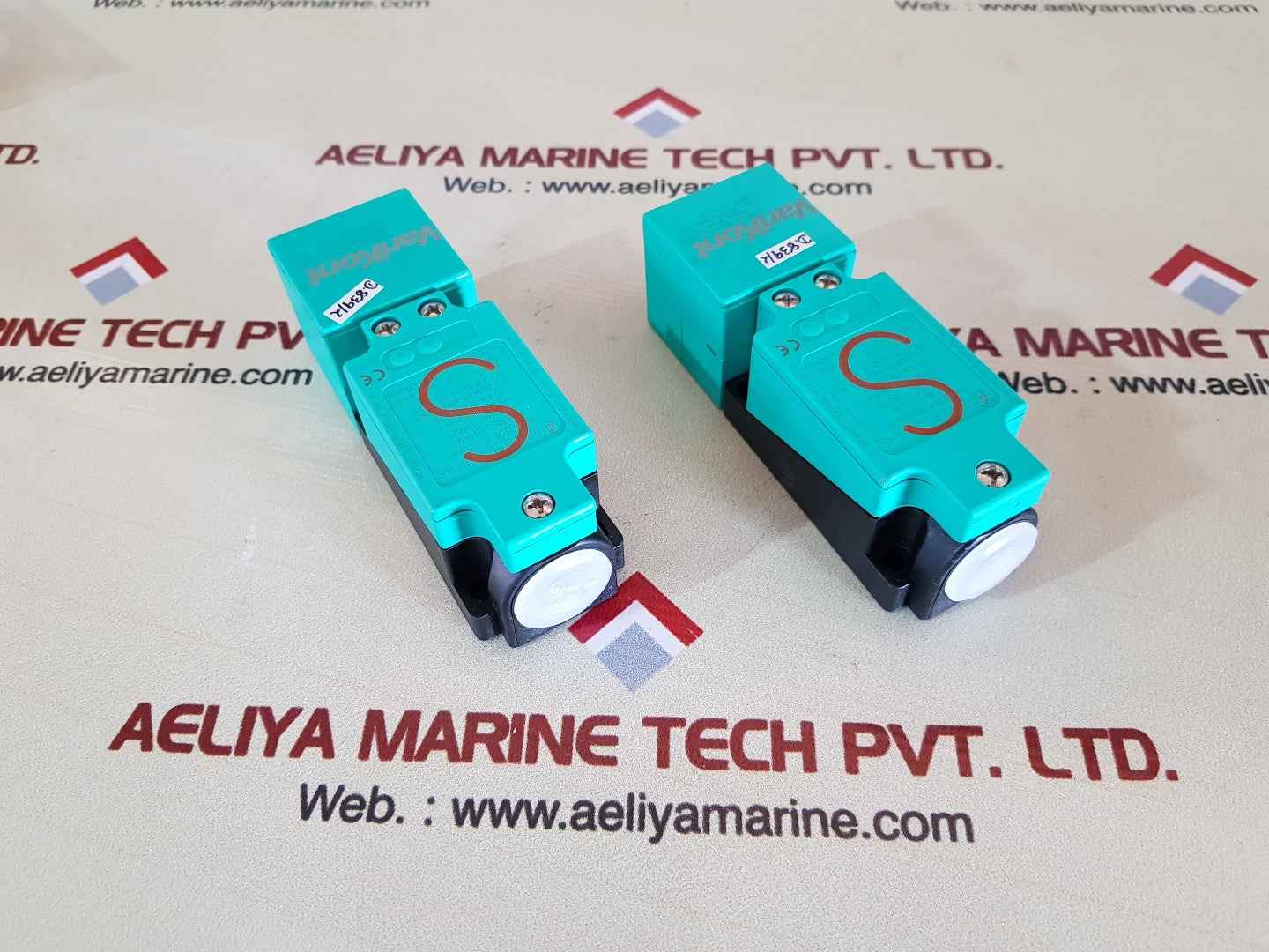 Pepperl+fuchs nj15s+u1+n proximity sensor module 106679
