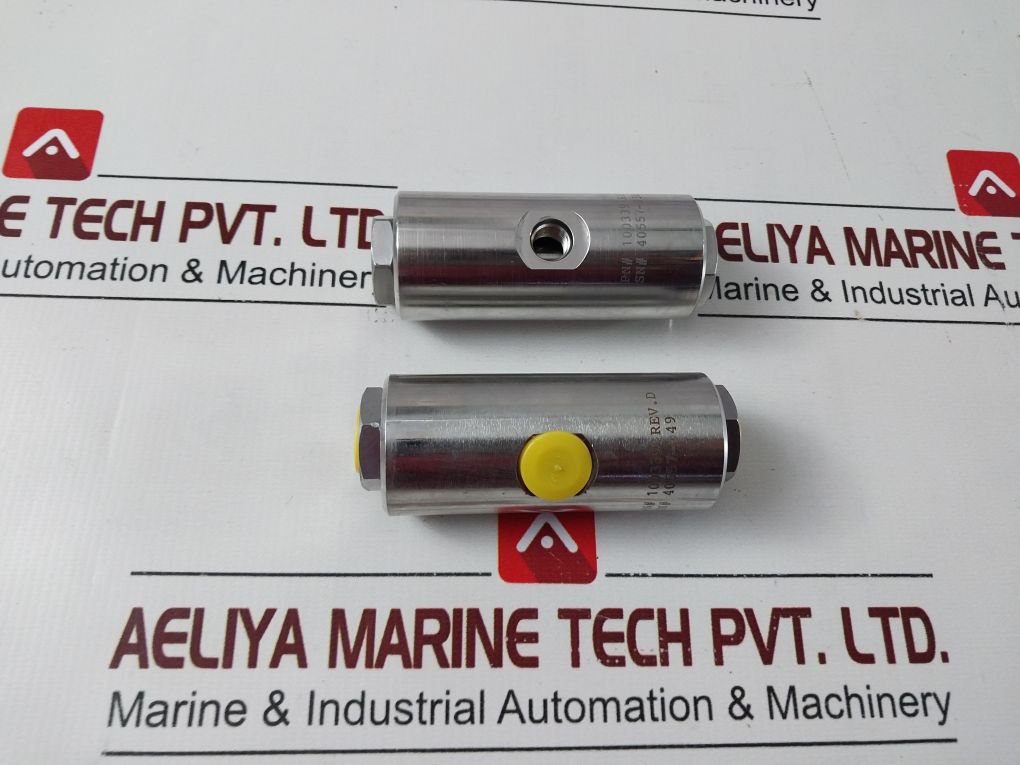 100339 Shuttle Valve Rev. D