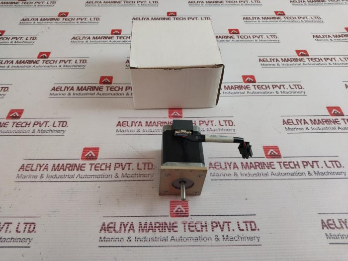 Vexta C9257-9012P-c1 Stepping Motor 1.8°/Step 2-phase 4V Dc 2A
