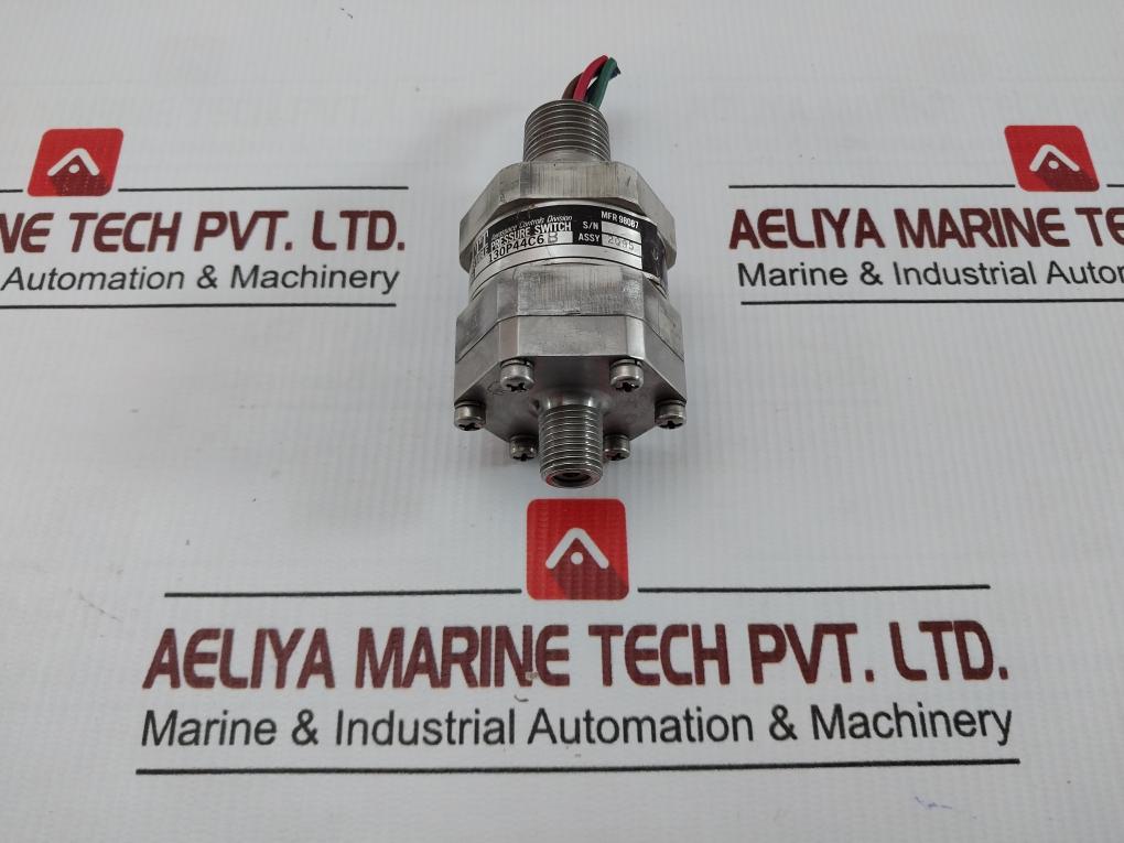 130p44c6 B Adjustable Pressure Switch 1000 Psig Itt - 320 Gm