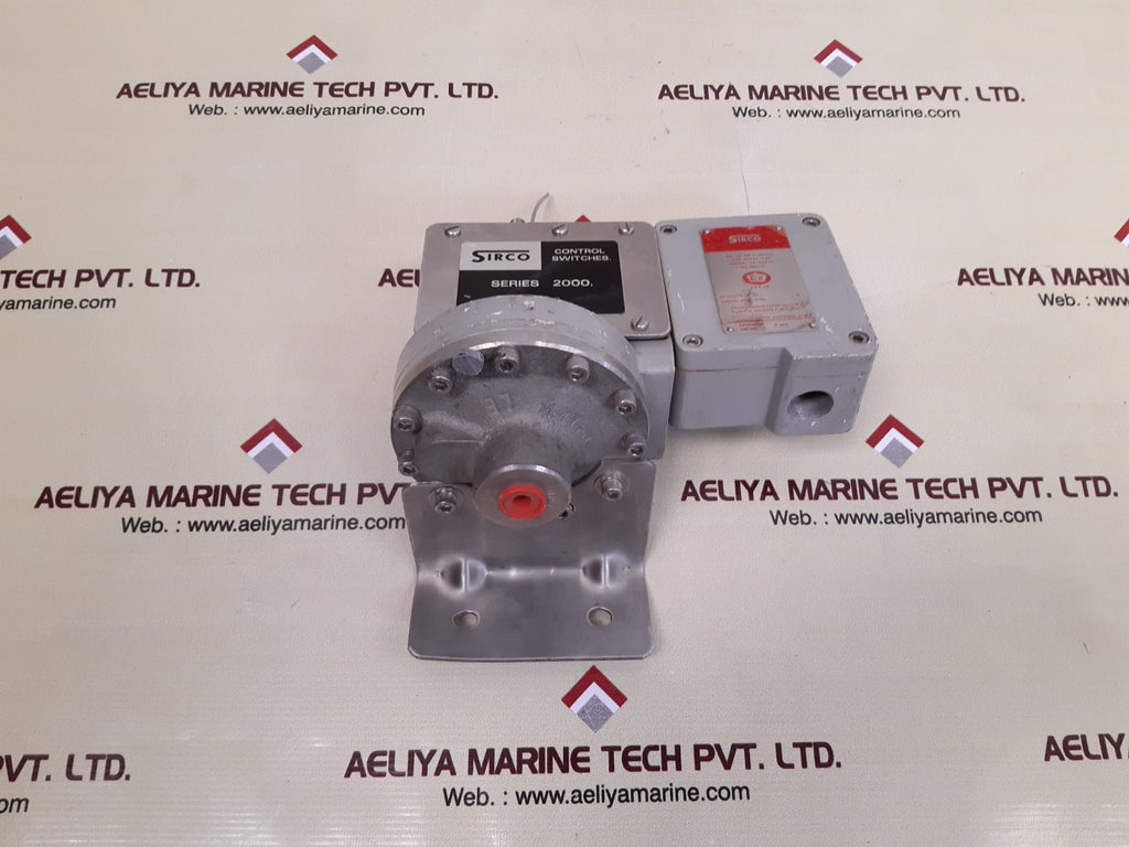 Sirco series 2000 control switch – Aeliya Marine