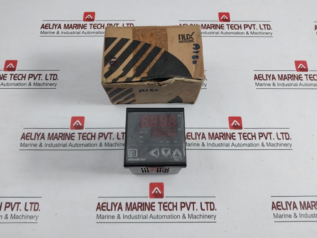 Hanyoung Digital Temperature Controller 100-240v 50-60hz 6w NUX NX7_00