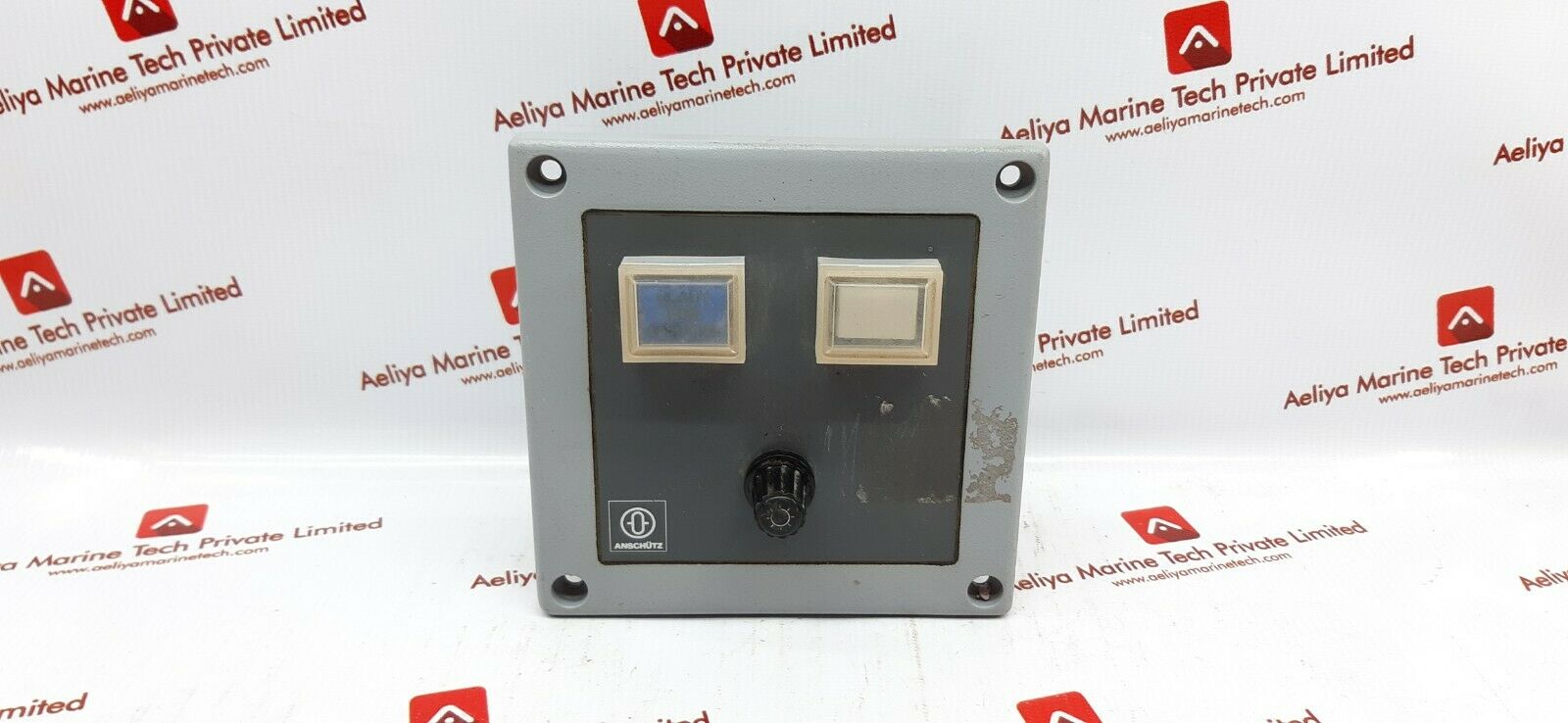 Raytheon Marine Anschutz Aw-148-037 Control Panel