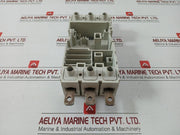 1sda054737r1-3-Pole-Fixed-Plug-In-Base-By-Abb-For-T4-Mcb-690v-Ac-2