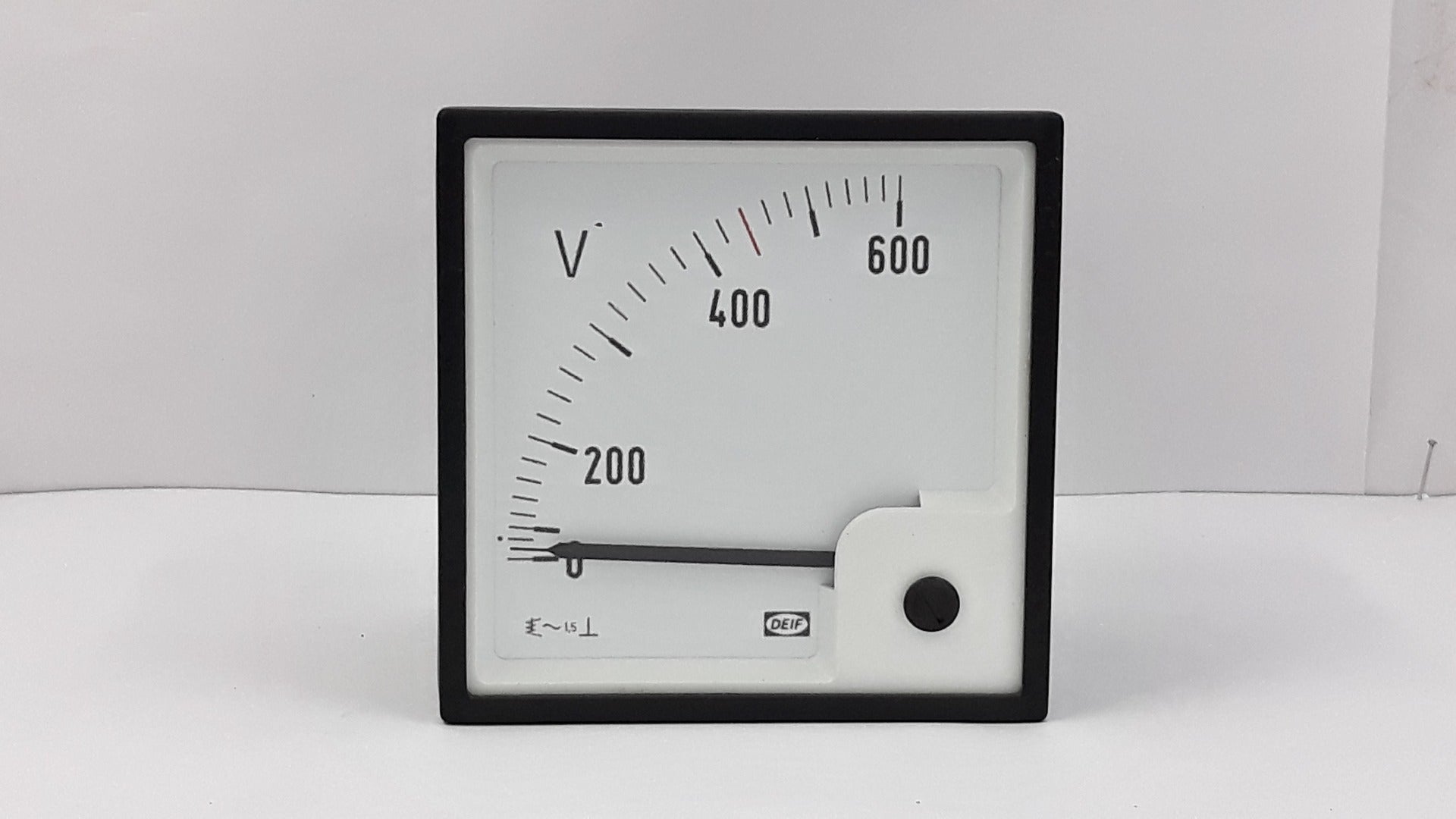 Deif Eq96-x 0To 600 Analog Voltage Meter 1200023010C