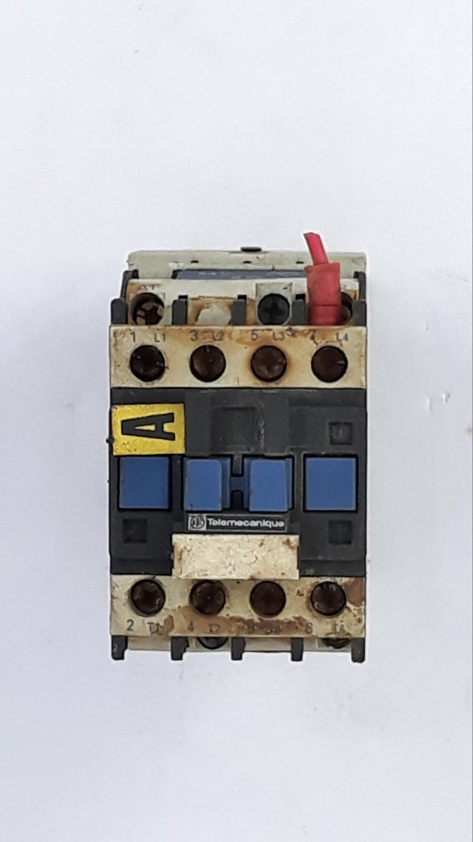 Telemecanique la4 dc1u control relay 24v