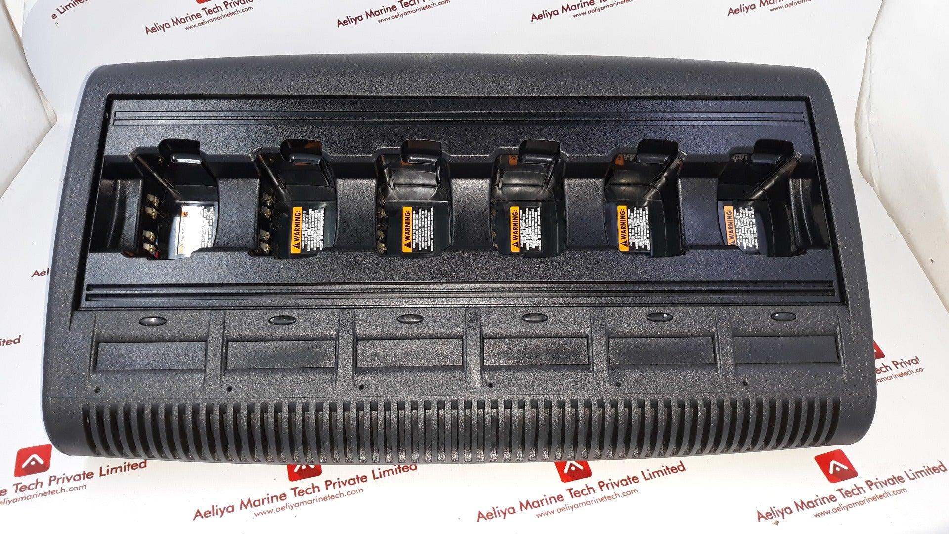 Motorola wpln4197a adaptive multi-unit charger