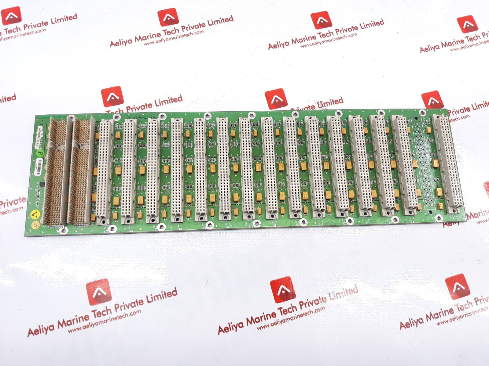 Abb 1Mrk001434-har01 Backplane Module