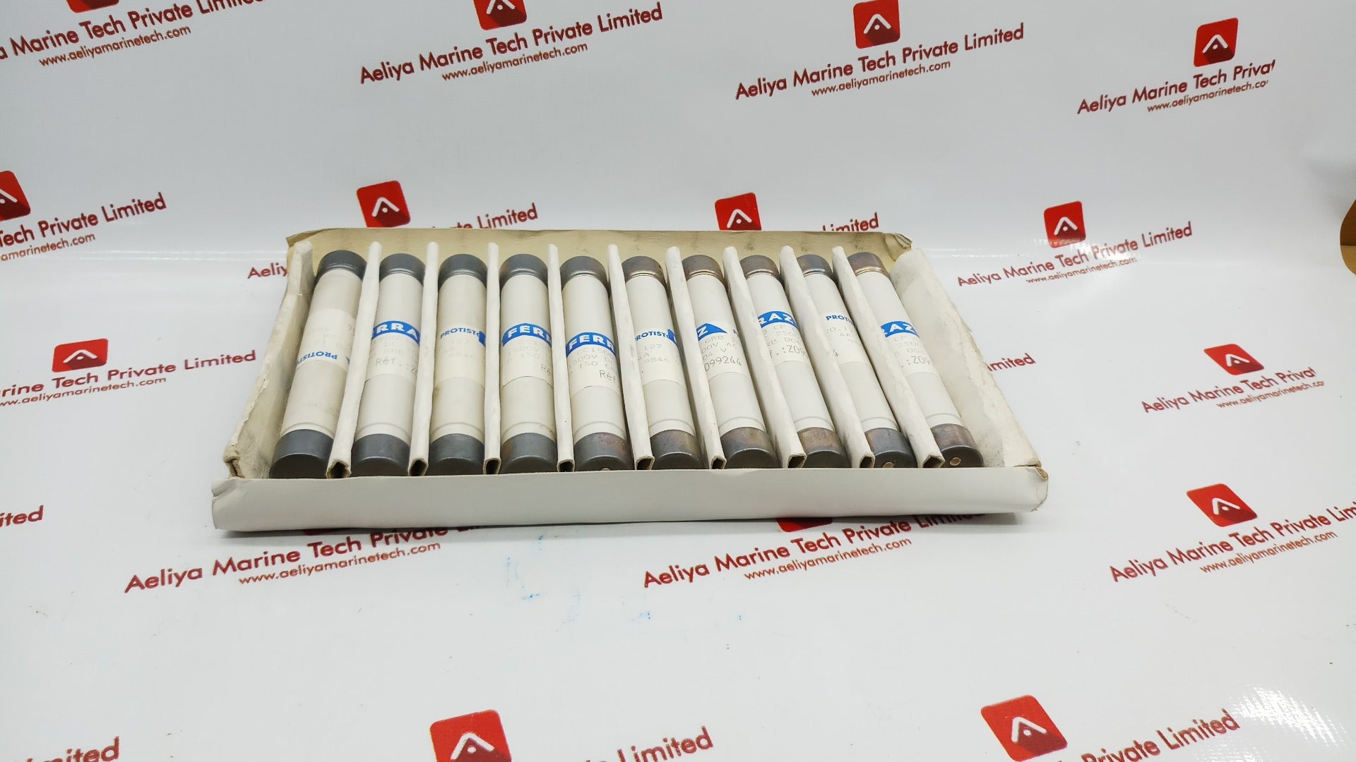 Lot Of 2X Ferraz Cc1500 Cp Grb 20.127 Fuse 1500V Dc 2500V Ac 4A