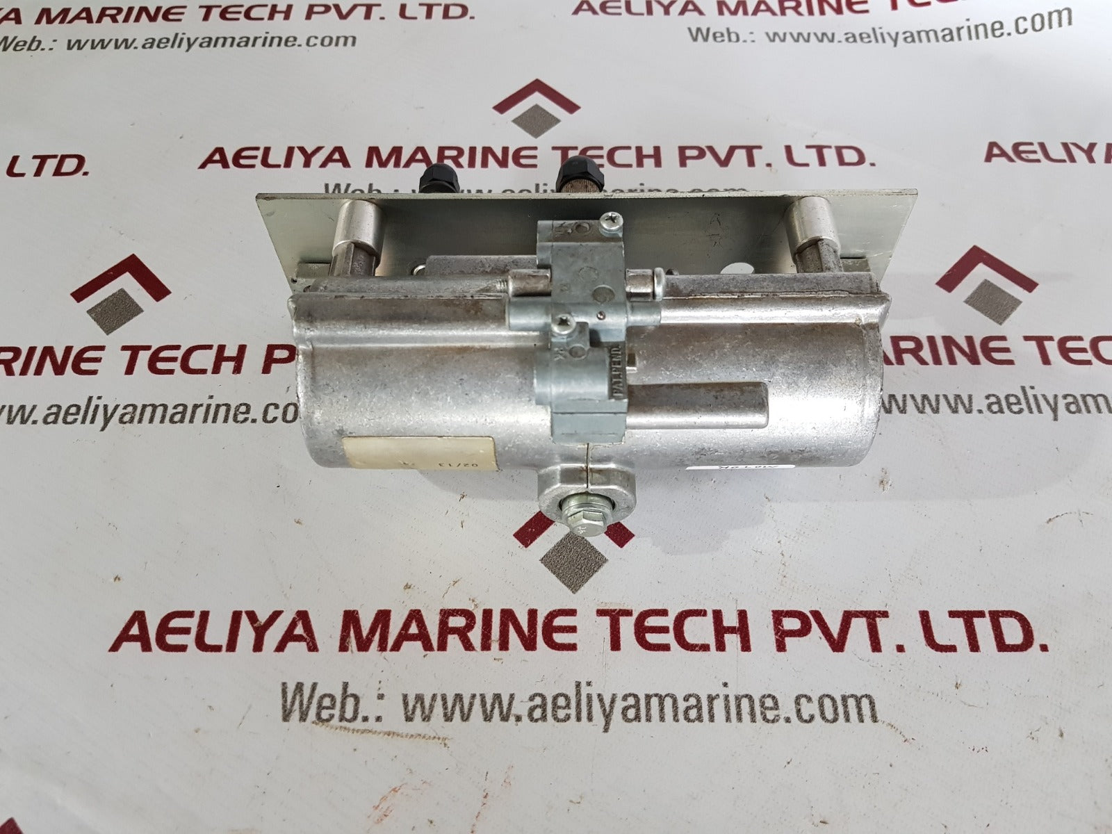 Sprague gs-3393-1 vacuum wiper motor