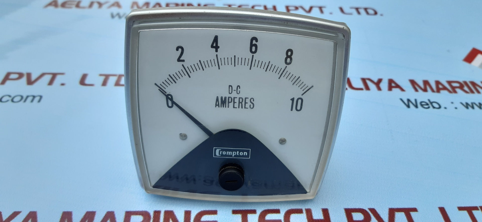 Crompton 016-01aa-mtmt panel meter 0-10 ac amperes