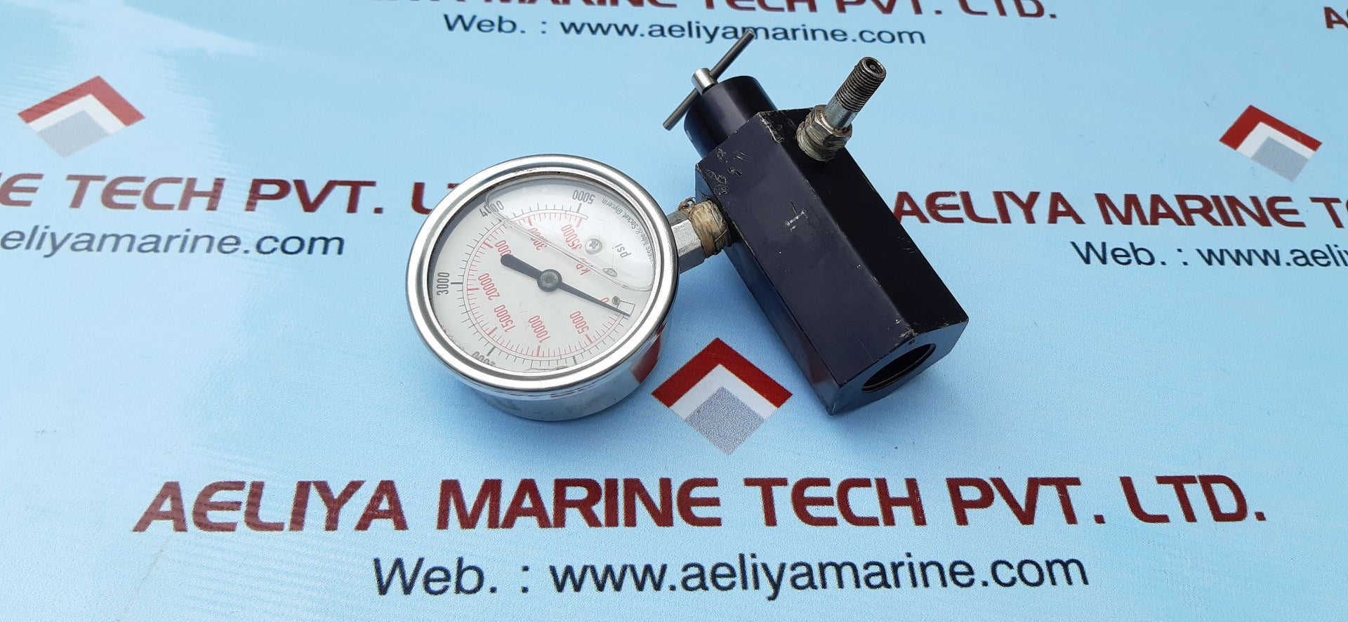 Pressure gauge 0-5000 psi glycerin 304ss case 316sstube & socket