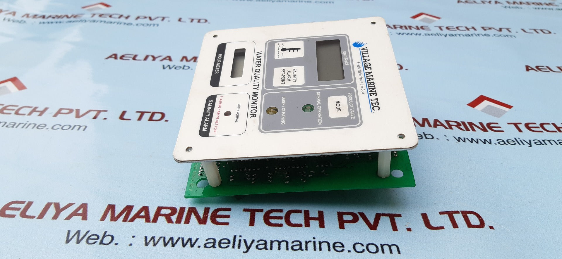 Village marine 40-4097 water quality monitor