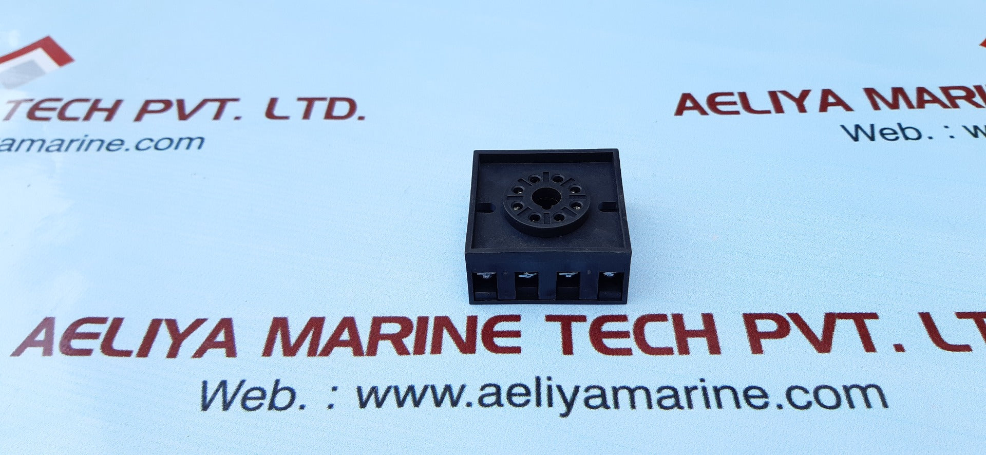 Lot Of 7X Rs 403-853 Tempatron Relay Socket