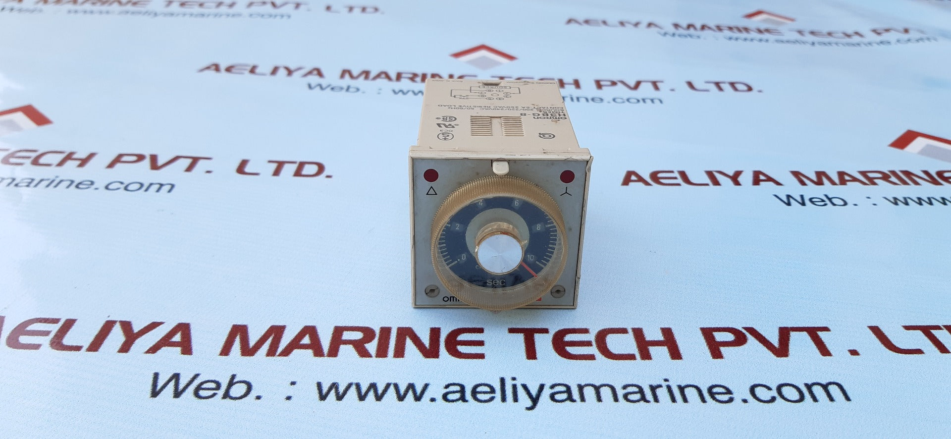 Omron H3Bg-8 Timer Relay 200/220/240Vac 50/60Hz 5A