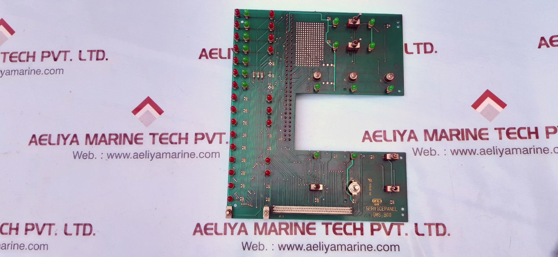 Service panel dms 900