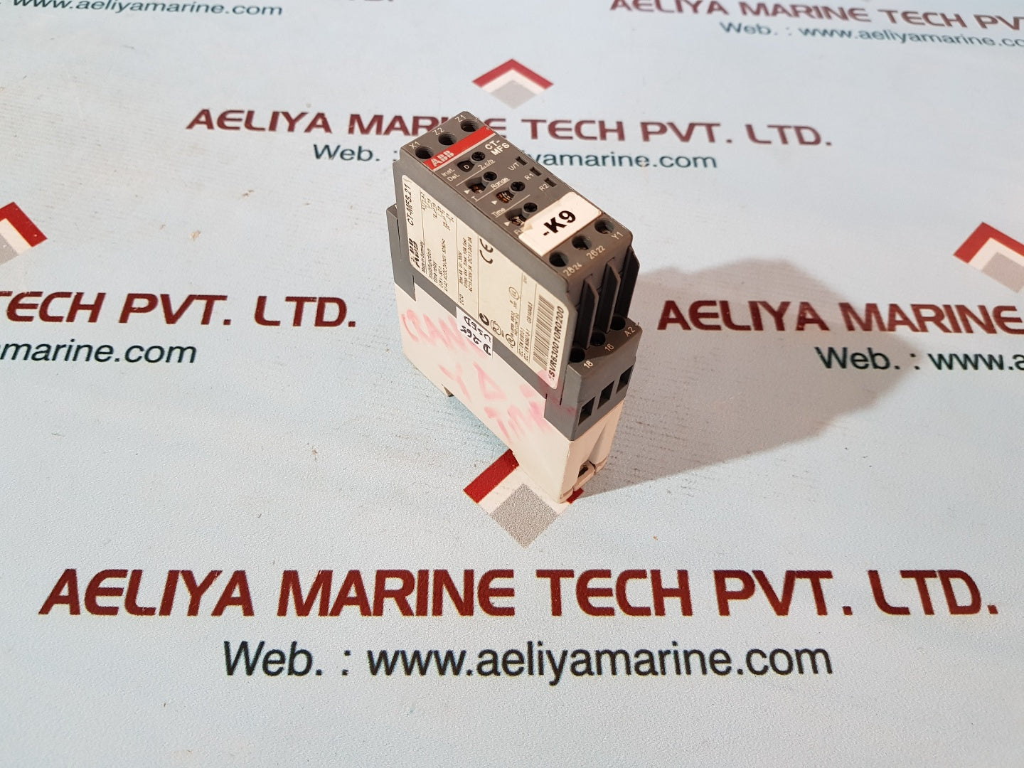 Abb Ct-mfs.21 Multifunction Time Relay 1Svr630010R0200