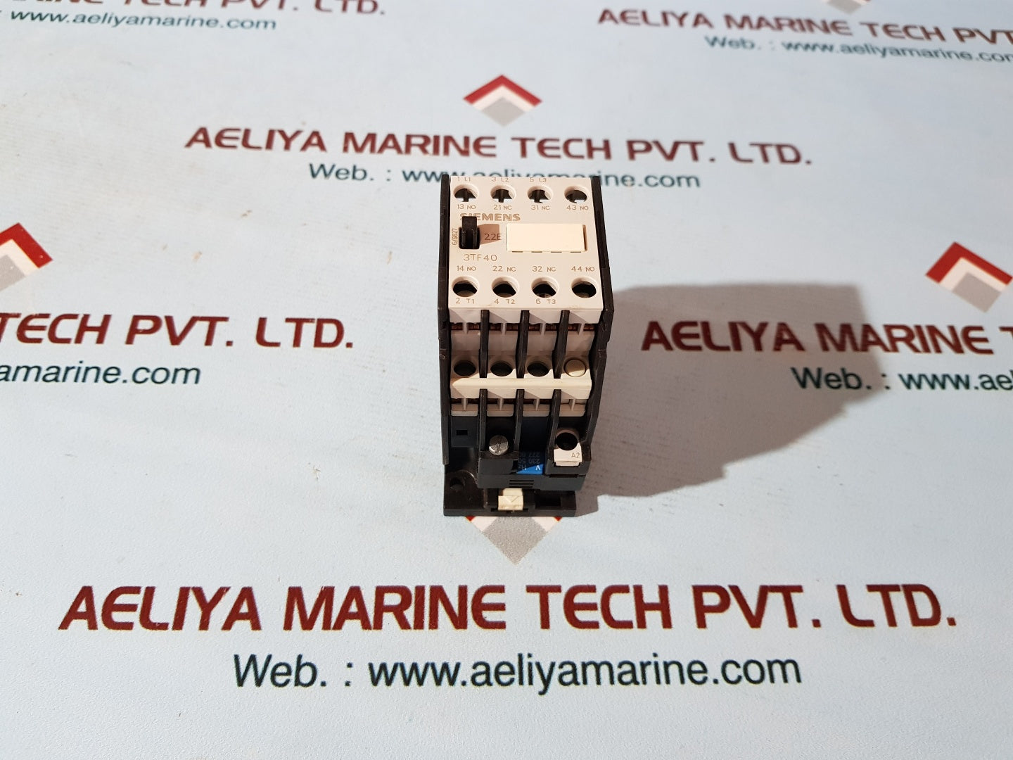 Siemens 3tf4022-0a contactor 2s+2o/2no+2nc