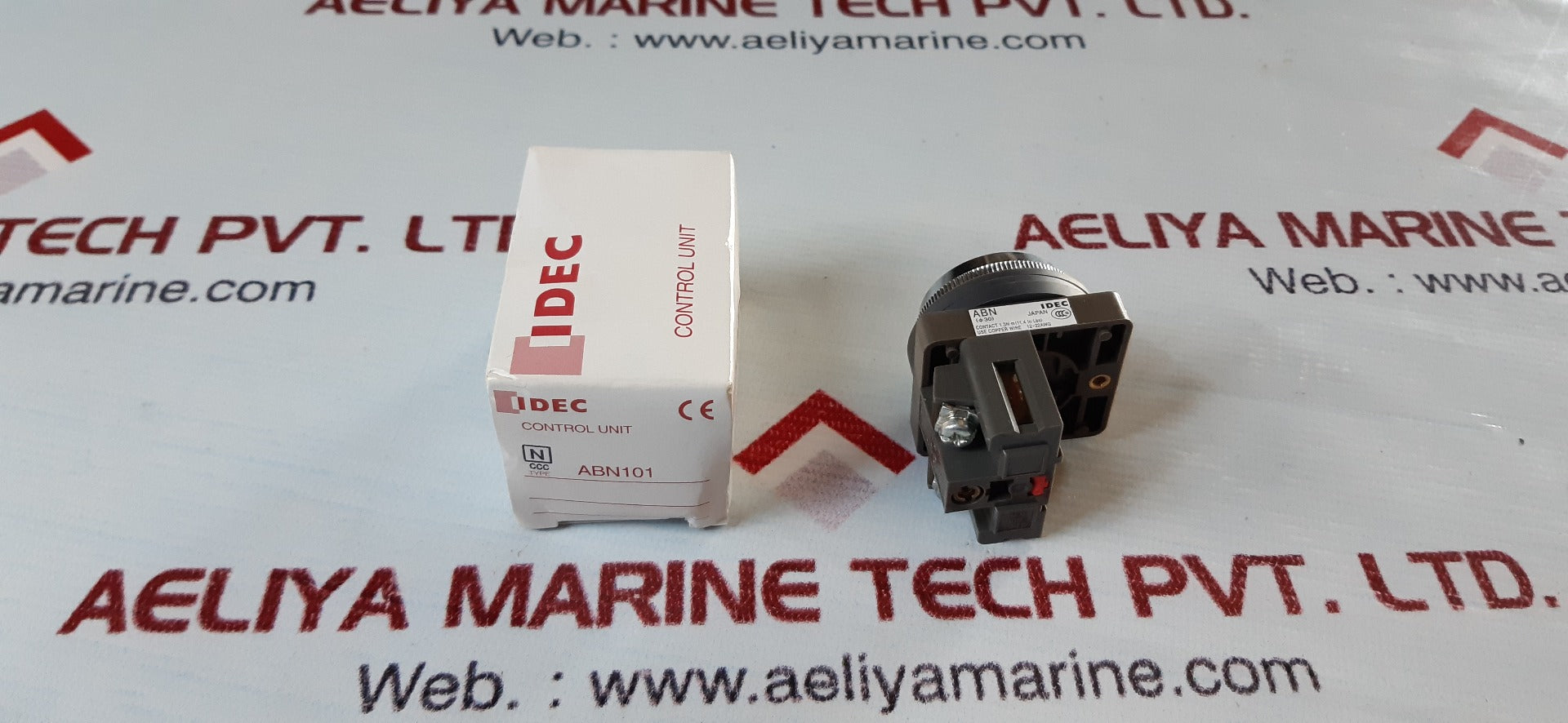 Lot Of 2X Idec Abn101 Control Unit 10A 600V