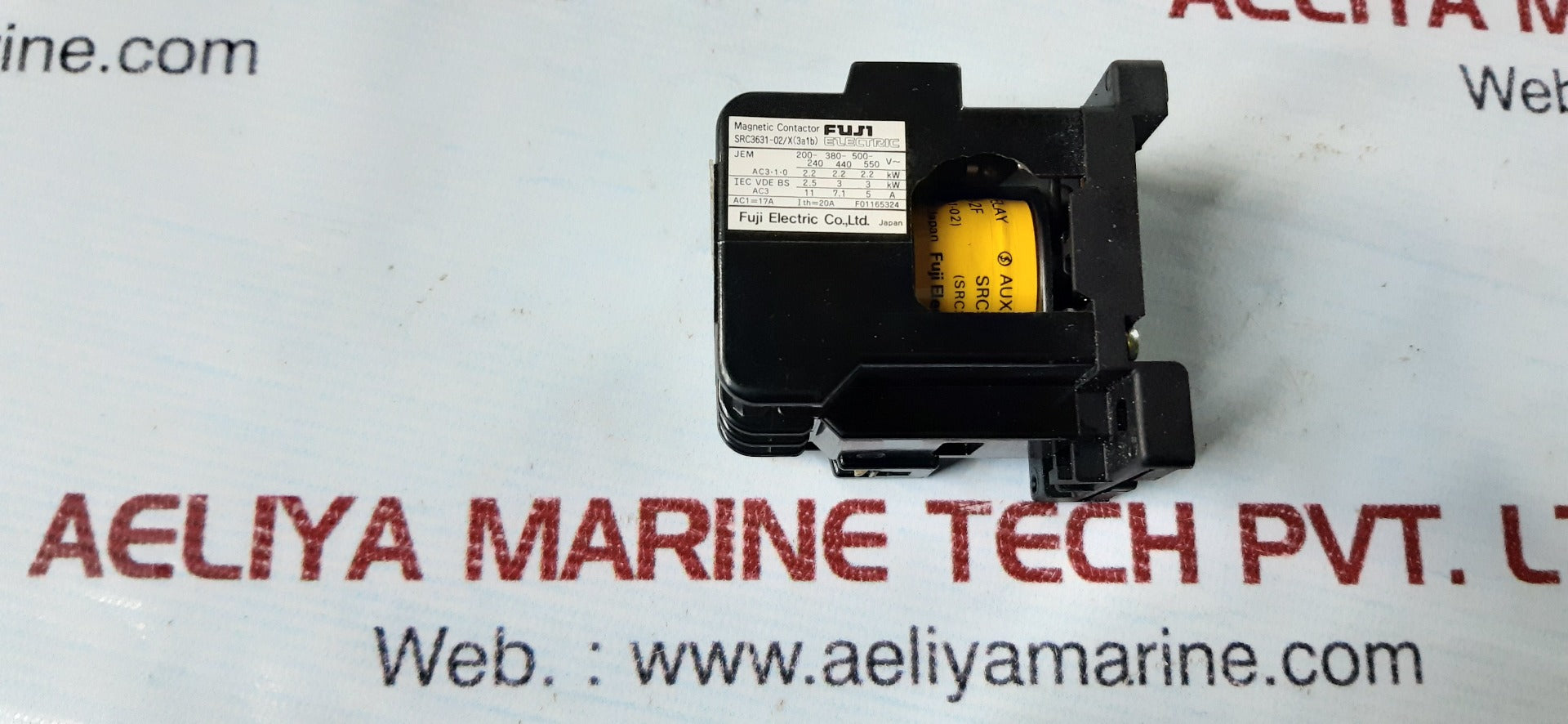 Fuji Electric Src3631-02/X(3A1B) Magnetic Contactor 20A