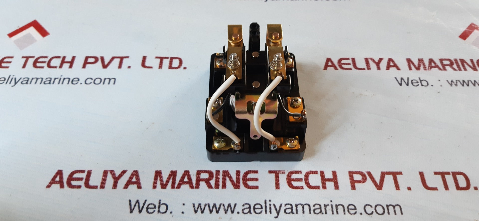 Omron Mg2 Relay 220V Ac