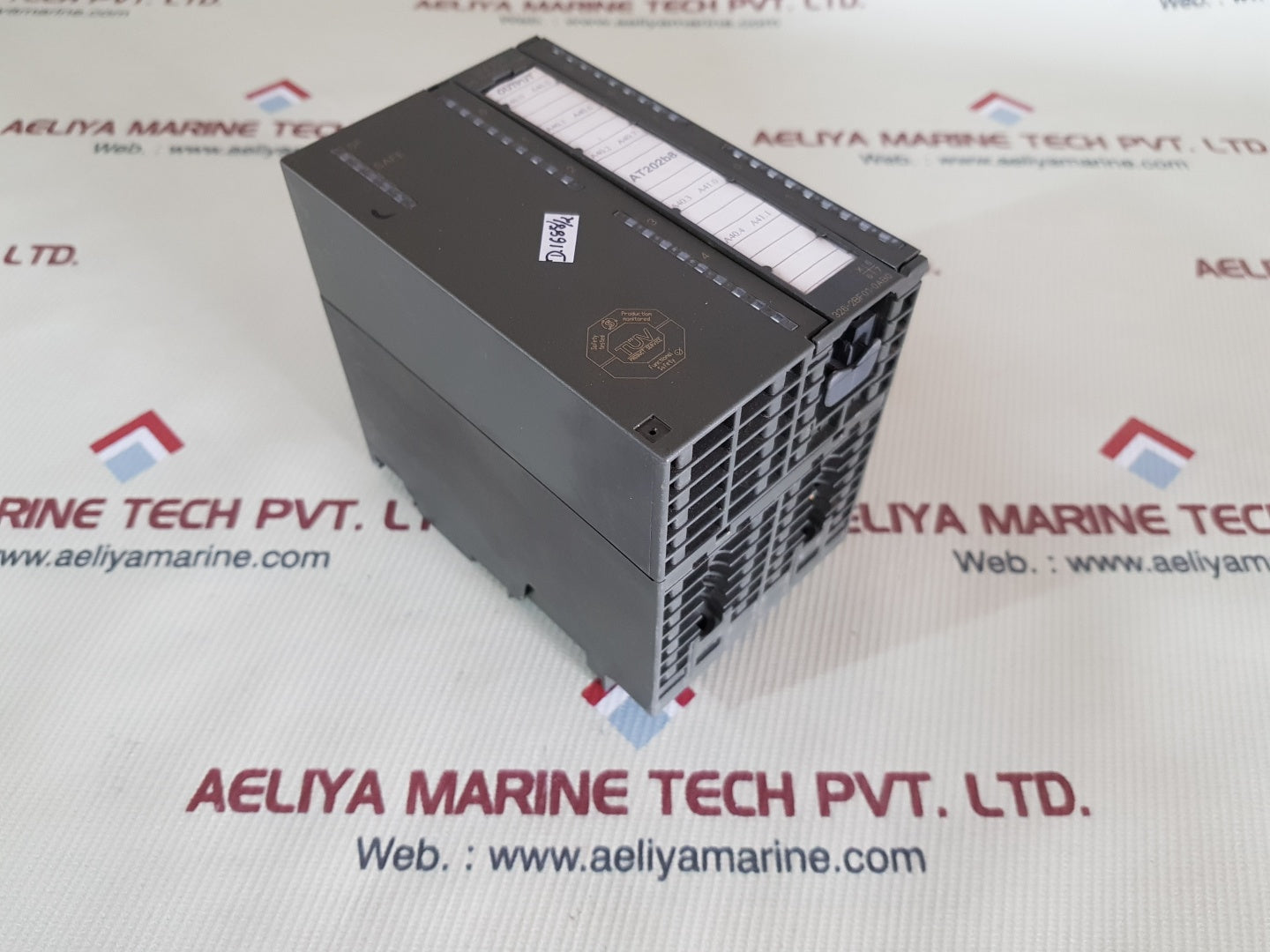 Siemens simatic s7 6es7 326-2bf01-0ab0 digital output module