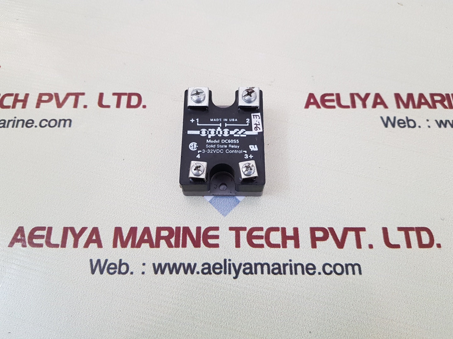 Opto 22 dc60s5 solid state relay 3-32vdc control