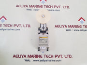 Omron wlca2-26n limit switch