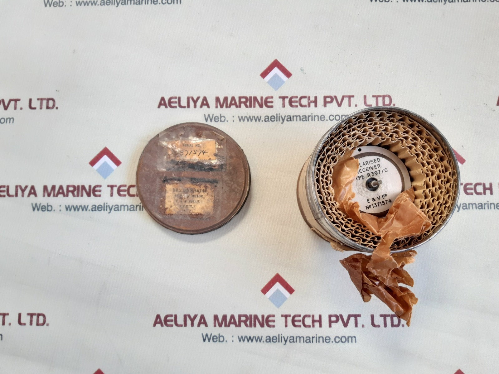 E & v r397/c polarised receiver