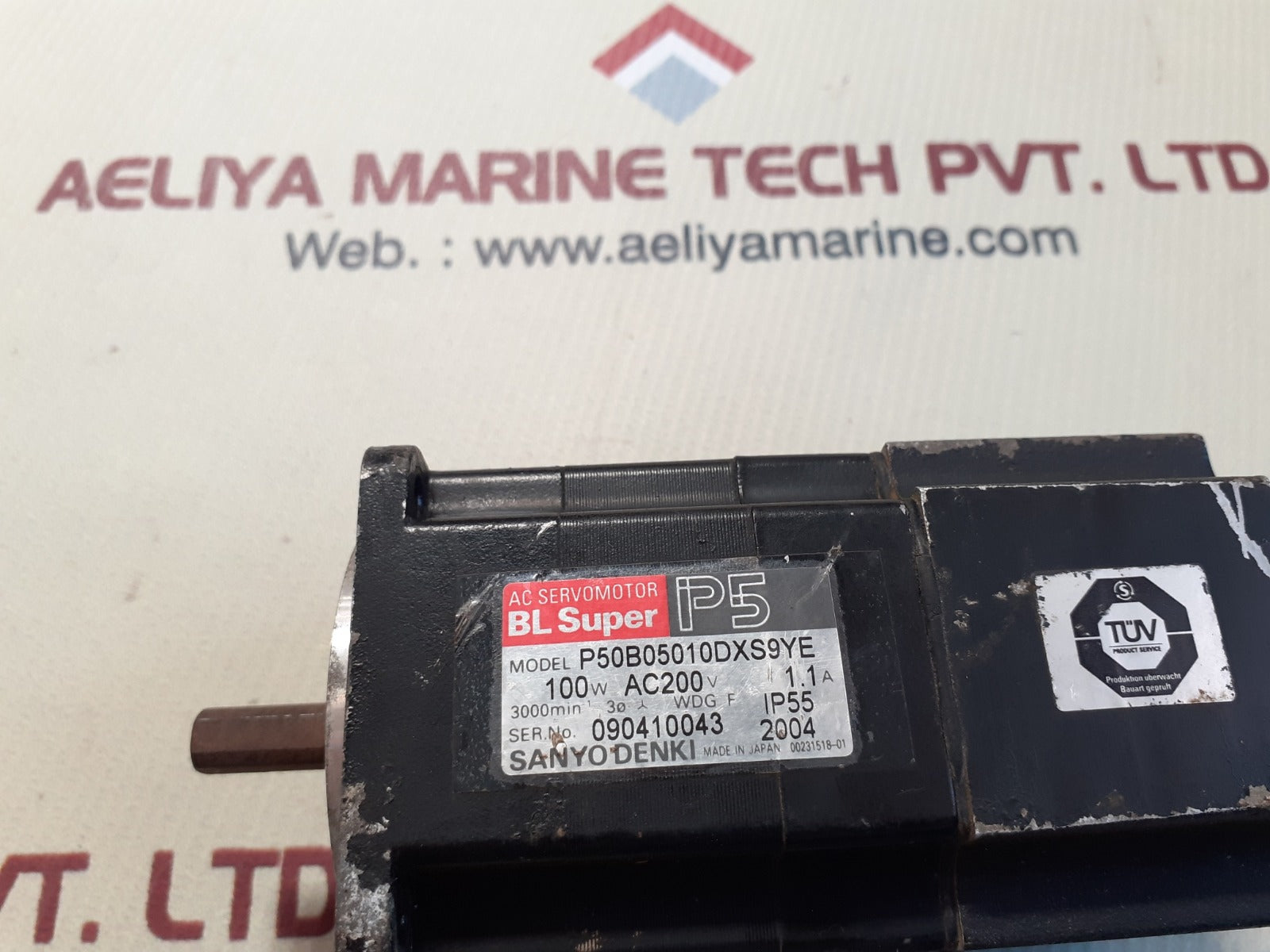 Sanyo denki p50b05010dxs9ye p5 servo motor 100w ip55