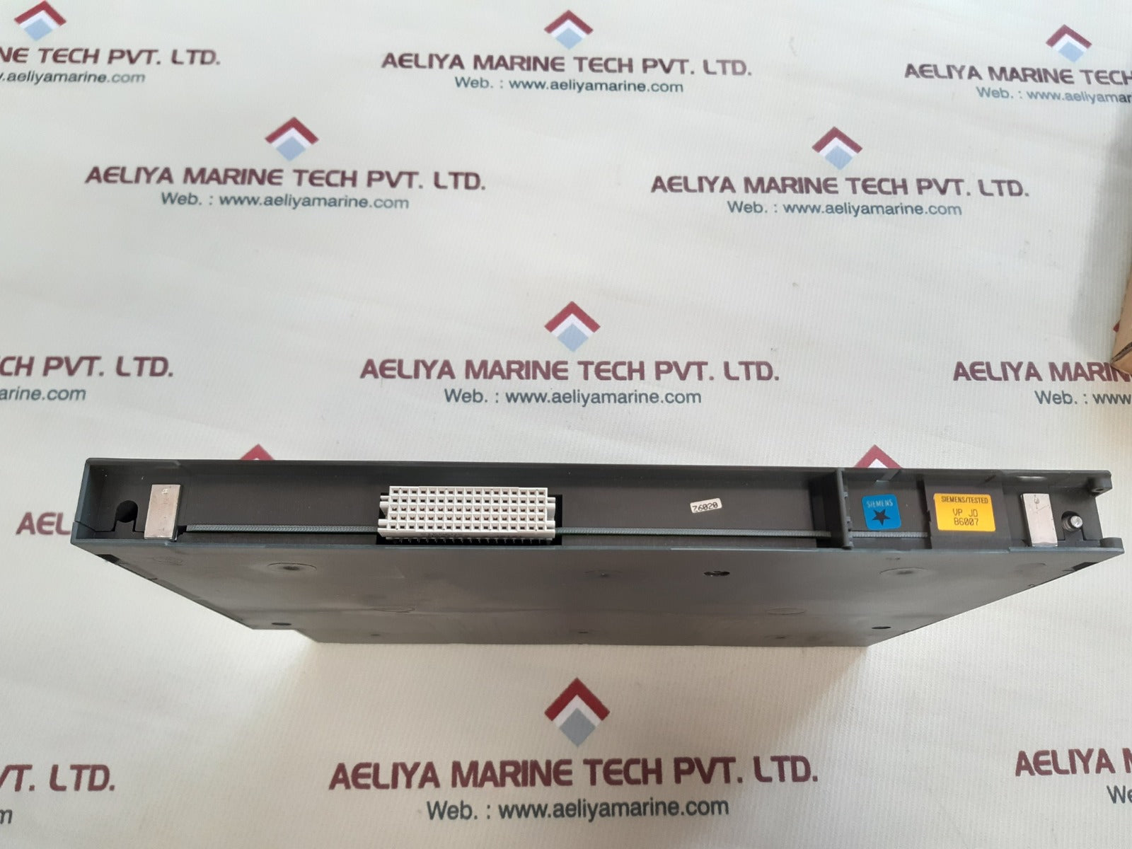 Siemens simatic s7 6es7 422-1bh10-0aa0 digital output module