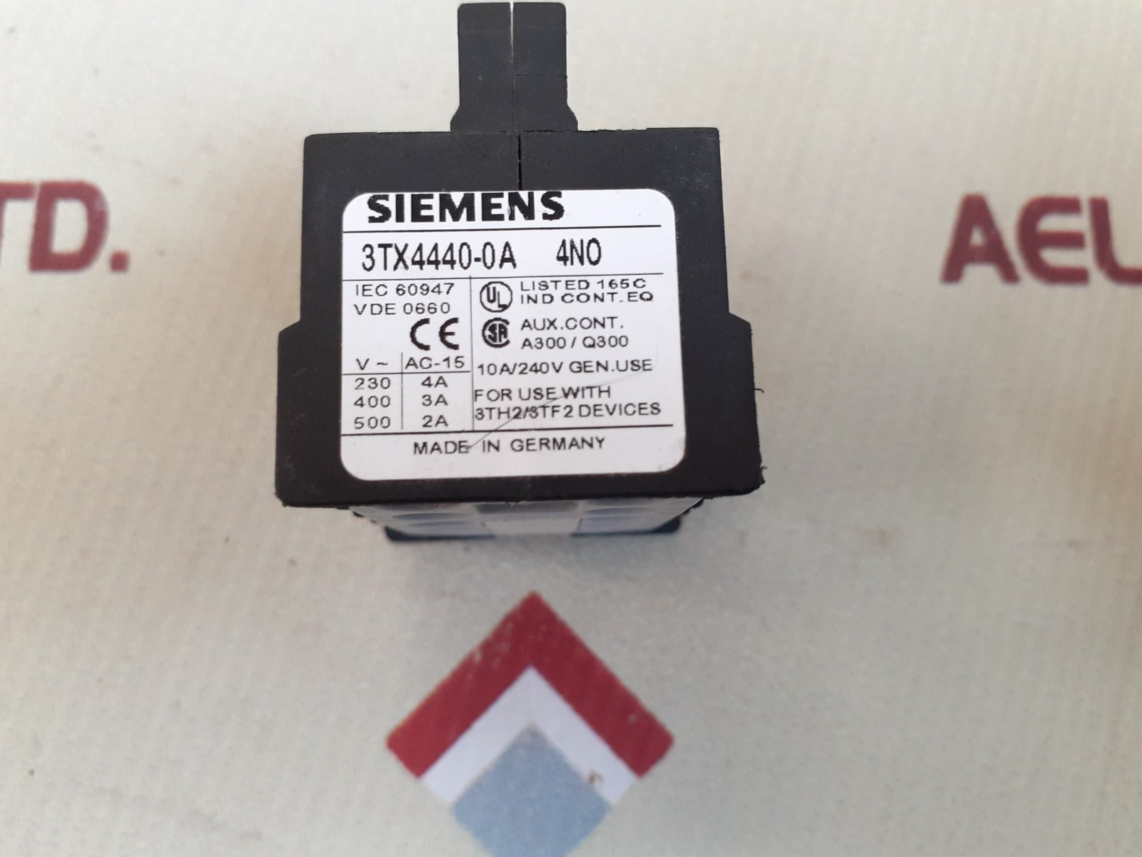 Siemens 3tx4440-0a auxiliary switch block