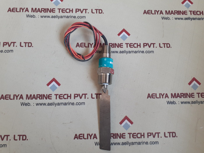 Gems fs-550 flow switch 29608 (Used)