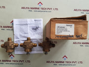 Honeywell vc6013mc6000 3-way balance hydronic valve