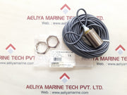 Omron e2a-m30ks10-wp-c3 15m proximity switch