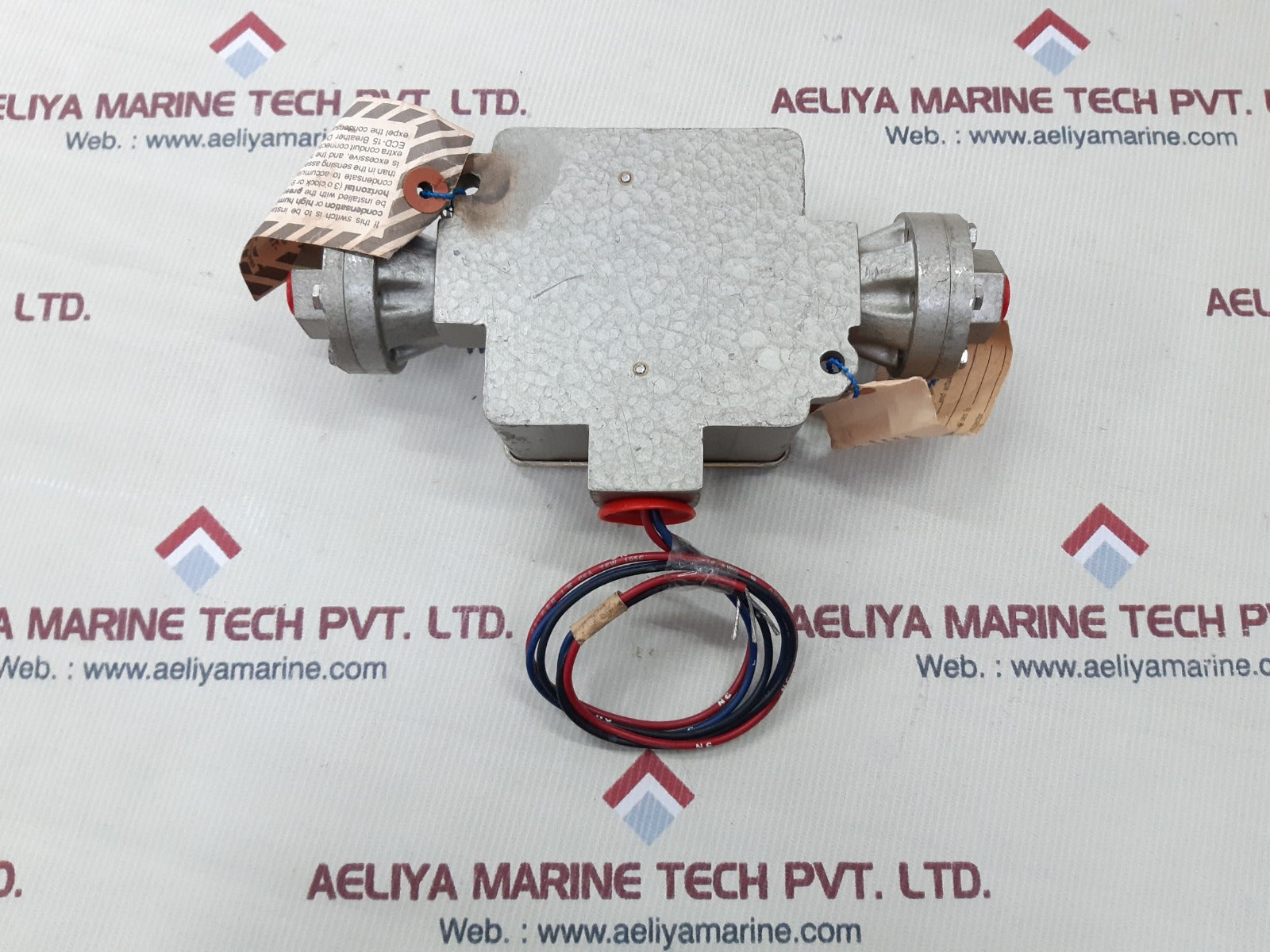 Sor 15r3-k2 pressure difference switch 2.5-8 psid