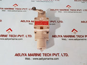 Yamatake 1lx5001-r explosion proof switch