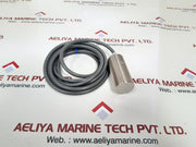 Omron  e2e2-x10c1 proximity switch