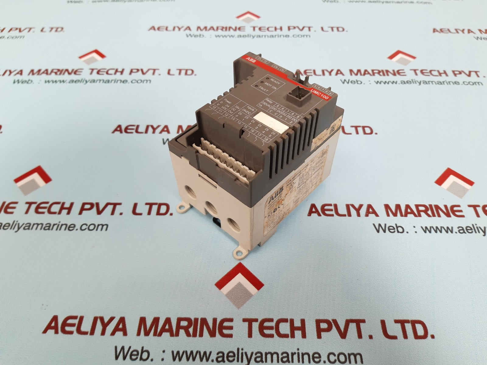 Abb umc100 1saj520000r0100