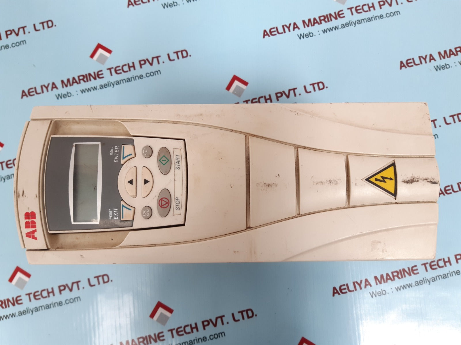 Abb inverter acs550-01-012a-4 