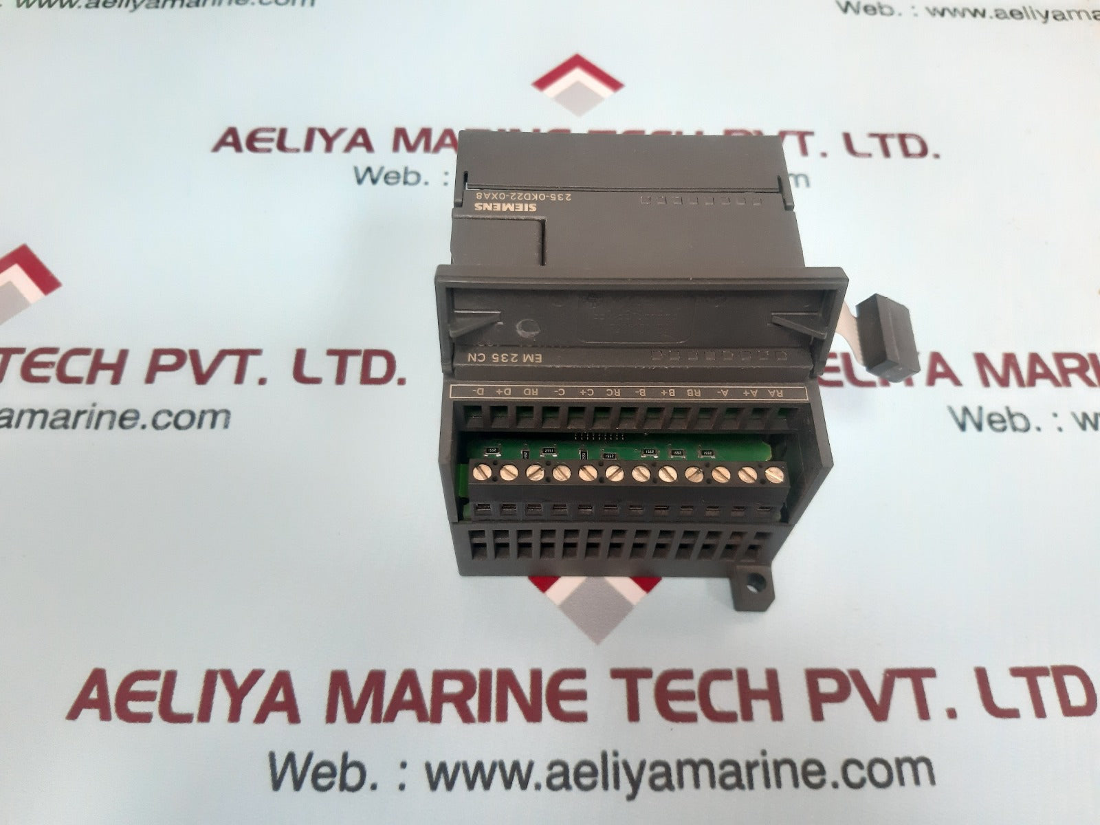 Siemens 6Es7 235-0Kd22-0Xa8 Analog I/O Module