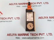 Siemens 3se3 303-0e roller lever limit switch 