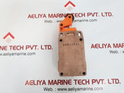 Siemens 3se3 303-0e roller lever limit switch