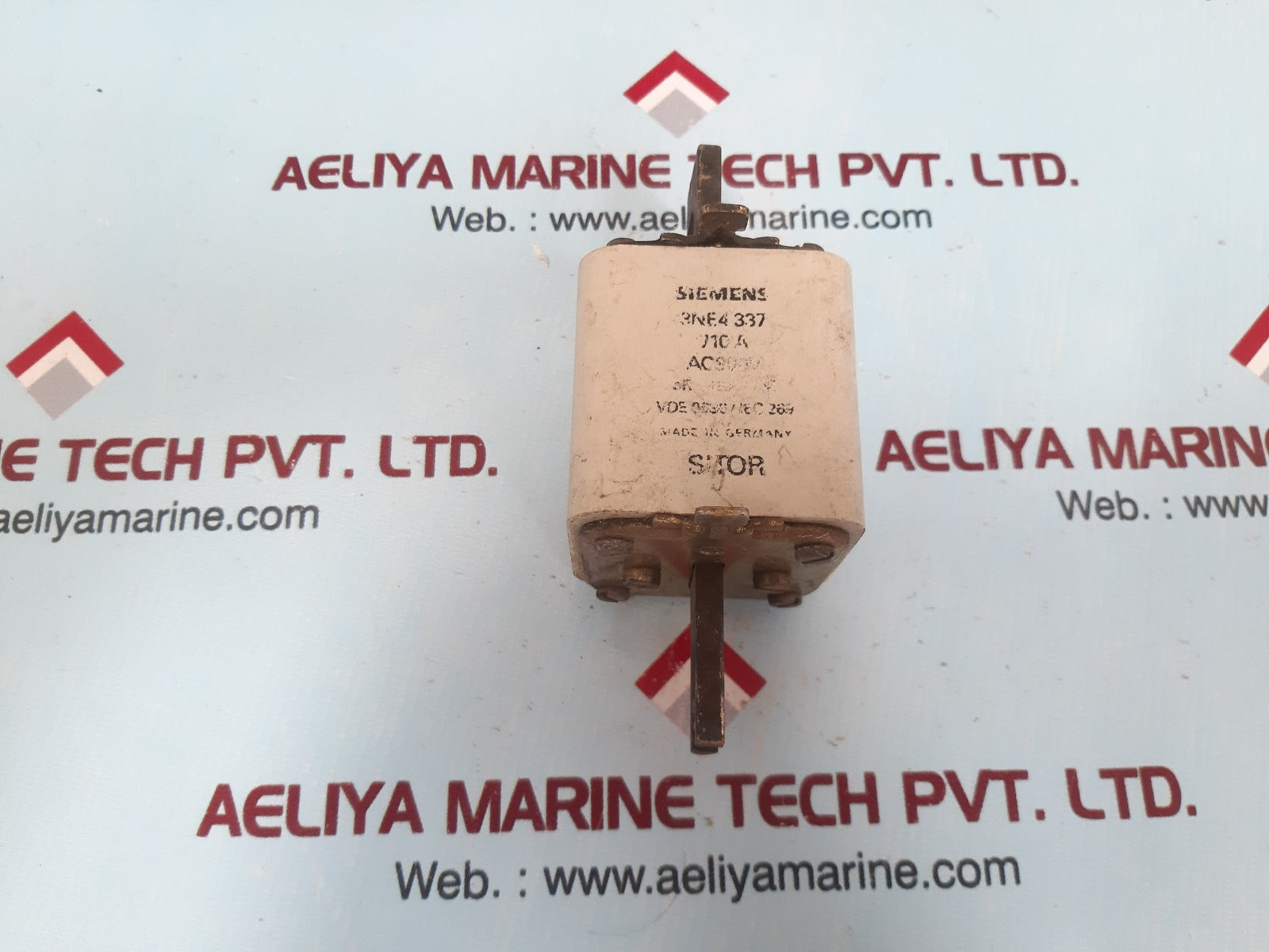 Siemens 3ne4 337 sitor fuse 710a 800v