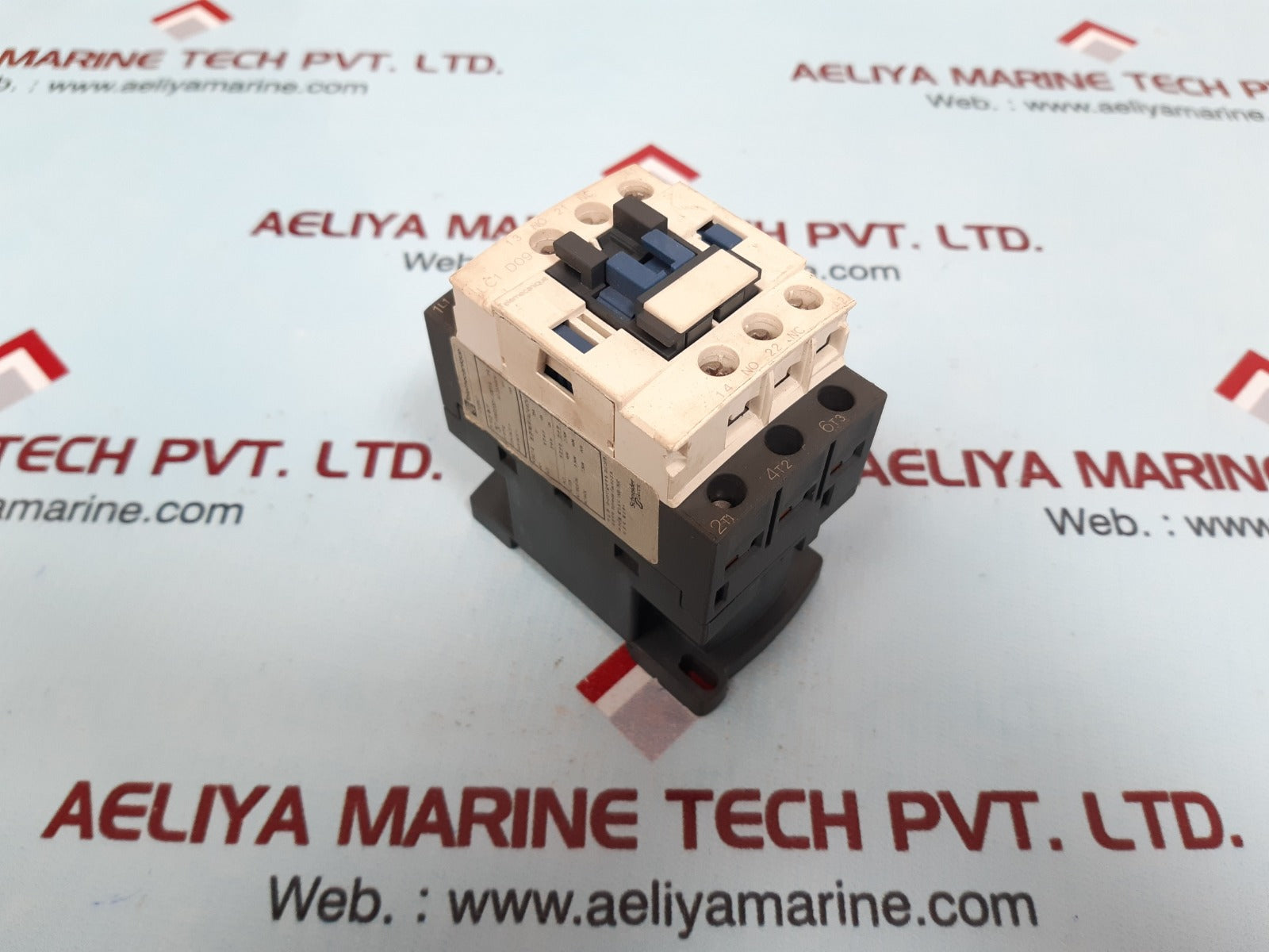 Schneider Electric/Telemecanique Lc1 D09 Contactor 600V A.C. Max